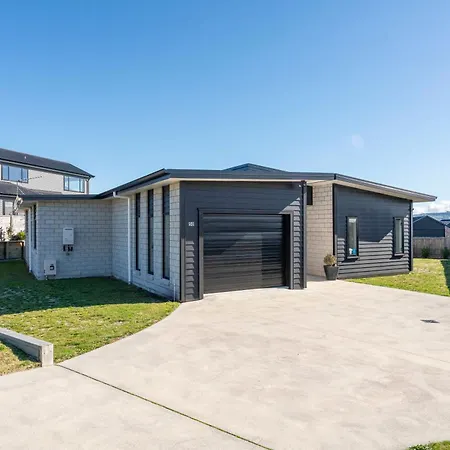 Holiday Hub - Taupo Exterior photo